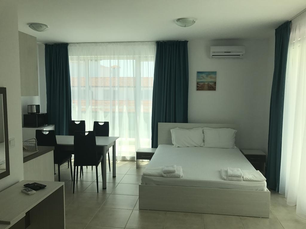 Sea Life Apartments Sinemorets Luaran gambar